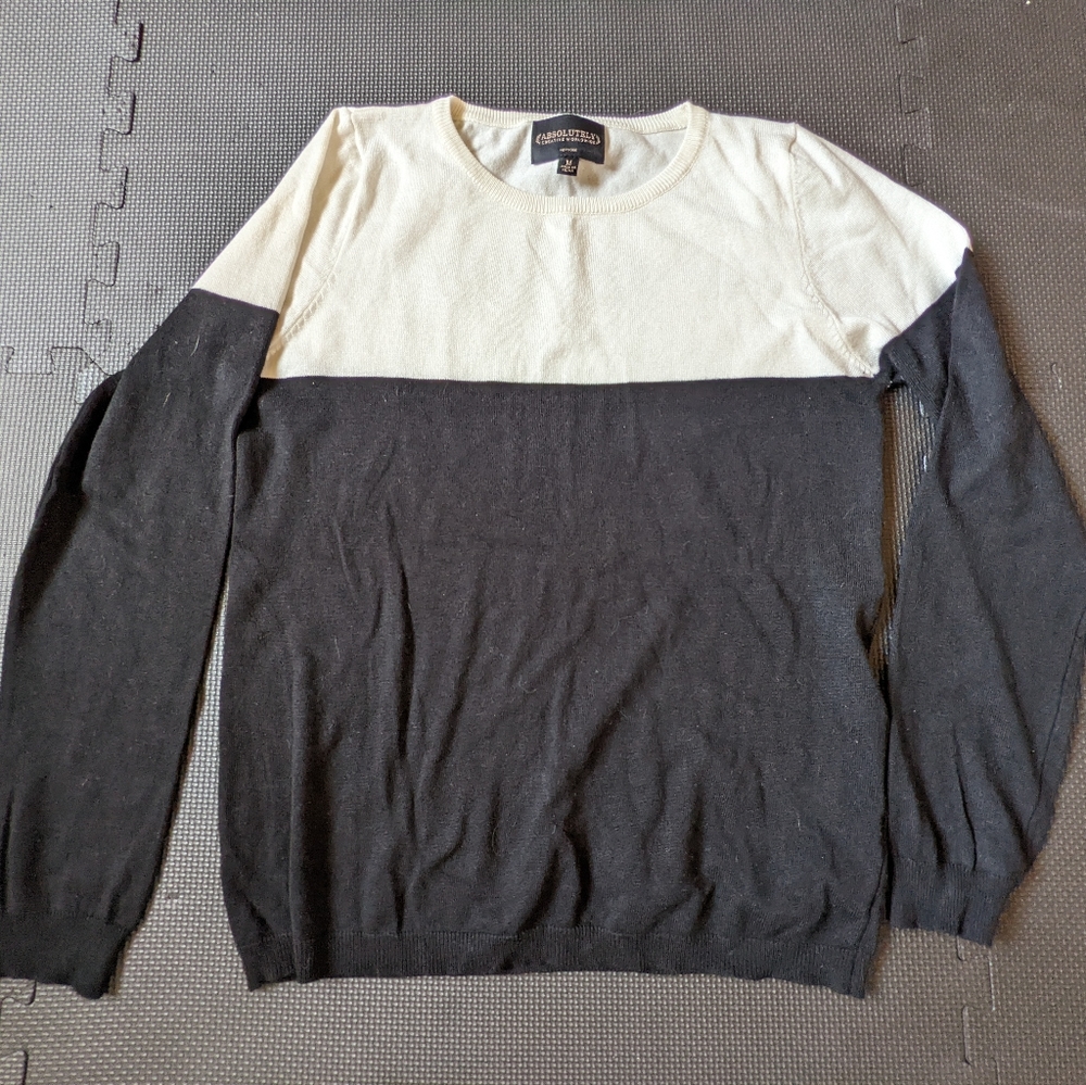 Color Block Sweater -M